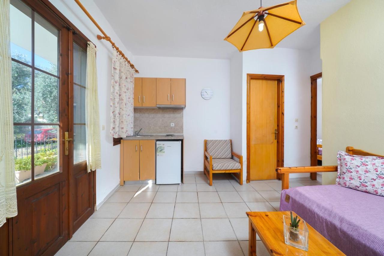 Penelopi Apartments Limenas  Esterno foto